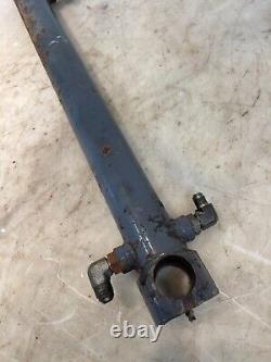 2001 New Holland LS150 Skid Steer Loader Tilt Cylinder