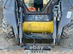 2006 New Holland L170 Skid Steer, Erops, Aux Hyd, 829 Hours, 52 HP Pre-emissions