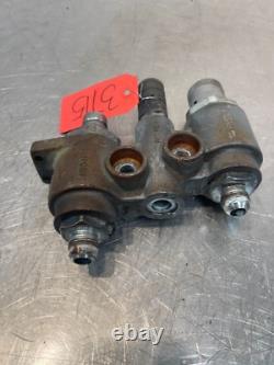 2016 New Holland L228 Skid Steer Loader Hydraulic Flat Face Quick Coupler Block