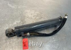 2016 New Holland L228 Skid Steer Loader Tilt Cylinder 1633579