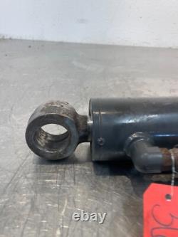 2016 New Holland L228 Skid Steer Loader Tilt Cylinder 1633579