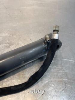 2016 New Holland L228 Skid Steer Loader Tilt Cylinder 1633579