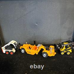 Bobcat 753 Diecast Skid Steer Lot with New Holland Construction Vehicles