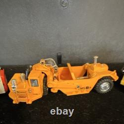 Bobcat 753 Diecast Skid Steer Lot with New Holland Construction Vehicles