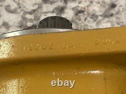 Eaton Hydraulic High Torque Motor Skid Steer John Deere New Holland 71302 DAN