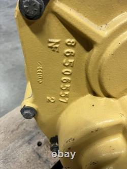 LX885 Left Side drive Gearbox assembly fits New Holland Skid Steer LS180 lS190 LX885 Left Side drive Gearbox assembly fits New Holland Skid Steer LS180 lS190