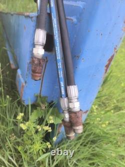 New Holland 7210 Series Quick Attach Front Loader