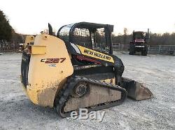 New Holland C227 Skid Steer Loader. Only 1050 Hours. 2 Speed. Nice Machine