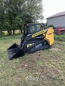 New Holland C227 Skid Steer Track Loader Two Speed Joystick Controls Enclosed