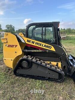 New Holland C227 Skid Steer Track Loader Two Speed Joystick Controls Enclosed