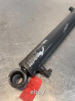 New Holland L170 Skid Steer Loader Tilt Cylinder 87038978