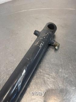 New Holland L170 Skid Steer Loader Tilt Cylinder 87038978