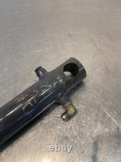 New Holland L170 Skid Steer Loader Tilt Cylinder 87038978