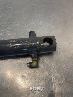 New Holland L170 Skid Steer Loader Tilt Cylinder 87038978