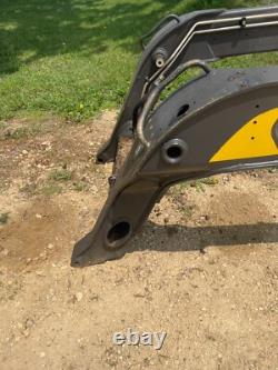 New Holland L228 Skid Steer Loader Boom
