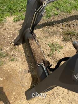 New Holland L228 Skid Steer Loader Boom