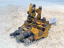 New Holland L555 Skid Steer Loader Hydraulic Valve