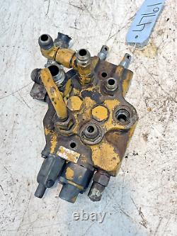 New Holland L555 Skid Steer Loader Hydraulic Valve