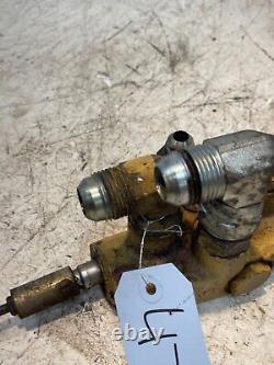 New Holland L555 Skid Steer Loader Hydraulic Valve 30501-45C