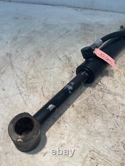 New Holland L565 Skid Steer Loader Lift Cylinder