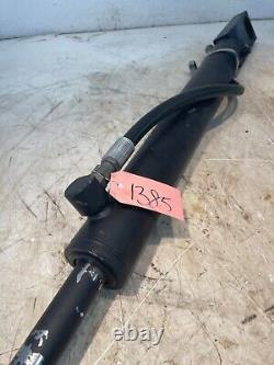 New Holland L565 Skid Steer Loader Lift Cylinder