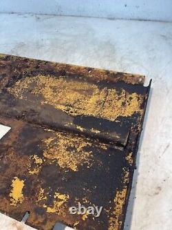 New Holland L565 Skid Steer Loader Rear Skid Plate