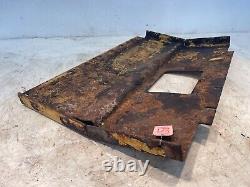 New Holland L565 Skid Steer Loader Rear Skid Plate