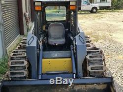 New Holland LS 190 skid steer Great Condition! Light use! MAKE ME AN OFFER