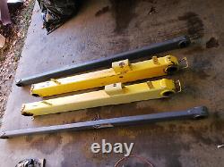 New Holland LS190 skid steer OEM RIGHT UPPER Arm Link Assembly