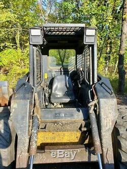 New Holland LX985 skid steer with heat