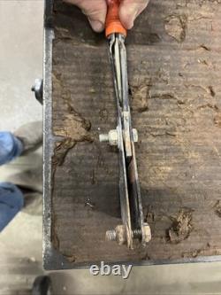 Parking brake handle assembly fits LS180 New Holland Skid Steer LS170 9844893