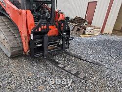 Rockland Hydraulic Skid Steer Pallet Forks 5500 Lb. Capacity, 42 Tines