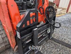 Rockland Hydraulic Skid Steer Pallet Forks 5500 Lb. Capacity, 42 Tines