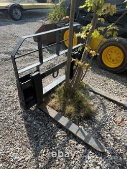 Used 2011 New Holland L228 Skid Steer 8893 Hours Enclosed Heated Cab