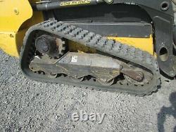 Used NEW HOLLAND C227 SKID STEER 3rd Valve Rubber Tracks Foot Controls